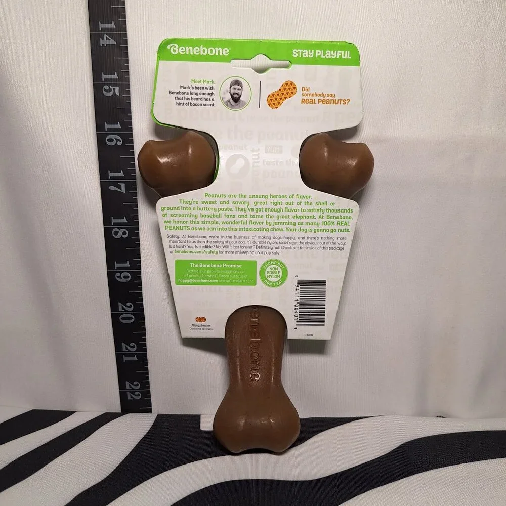 NWT Benebone Wishbone Medium